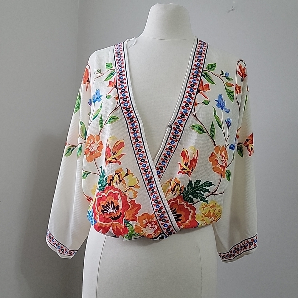 Flying Tomato Floral Embroidered Blouse - White and Multicolor - Picture 2 of 8